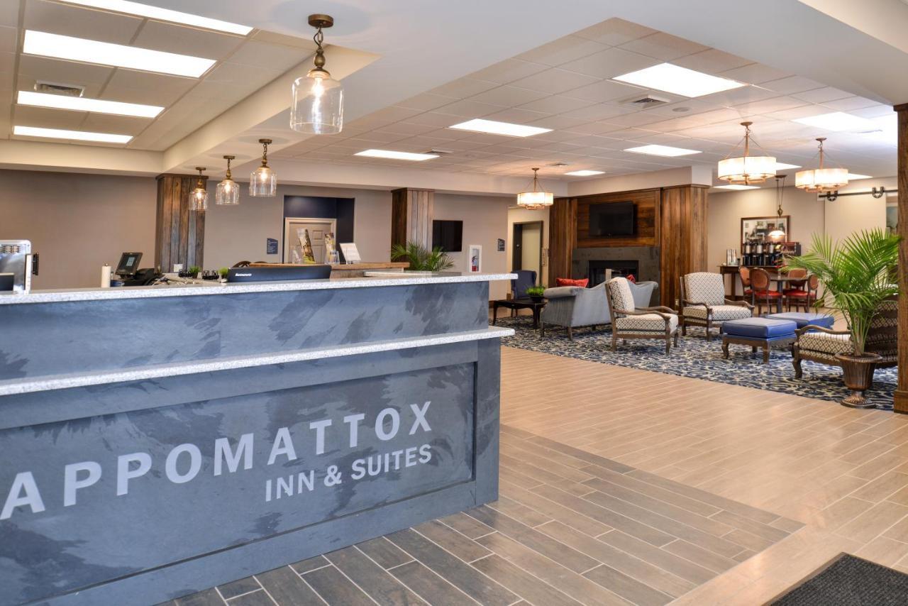 Appomattox Inn And Suites エクステリア 写真