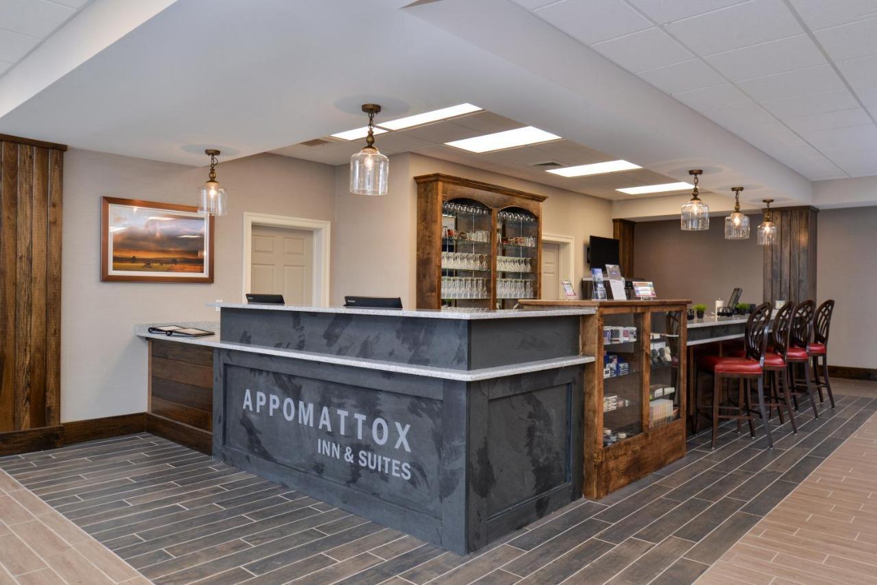 Appomattox Inn And Suites エクステリア 写真