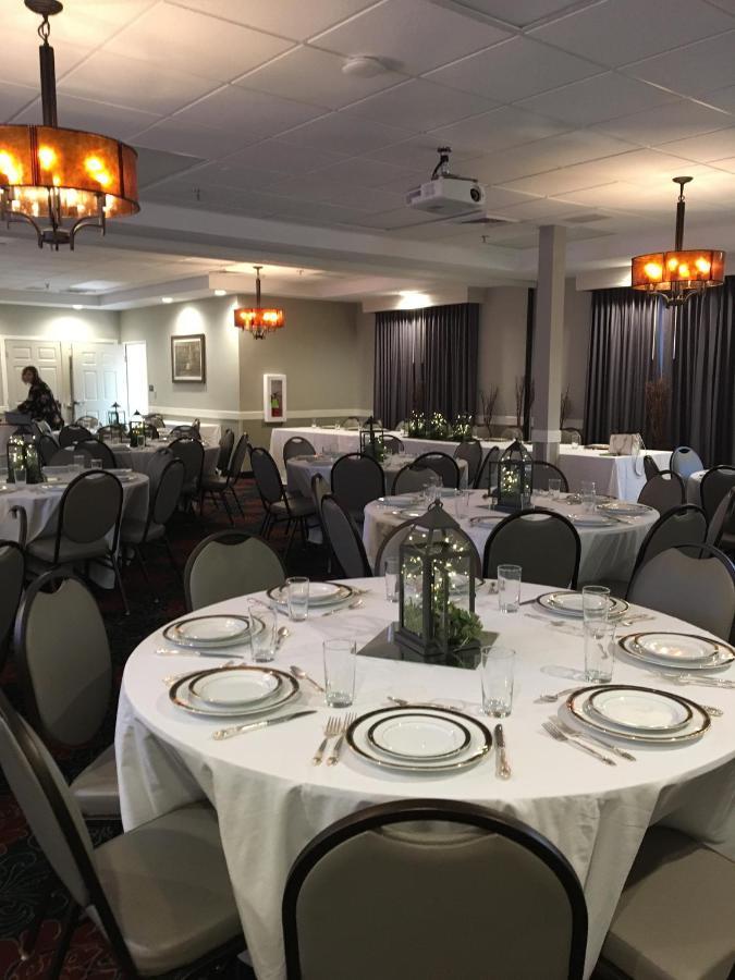 Appomattox Inn And Suites エクステリア 写真